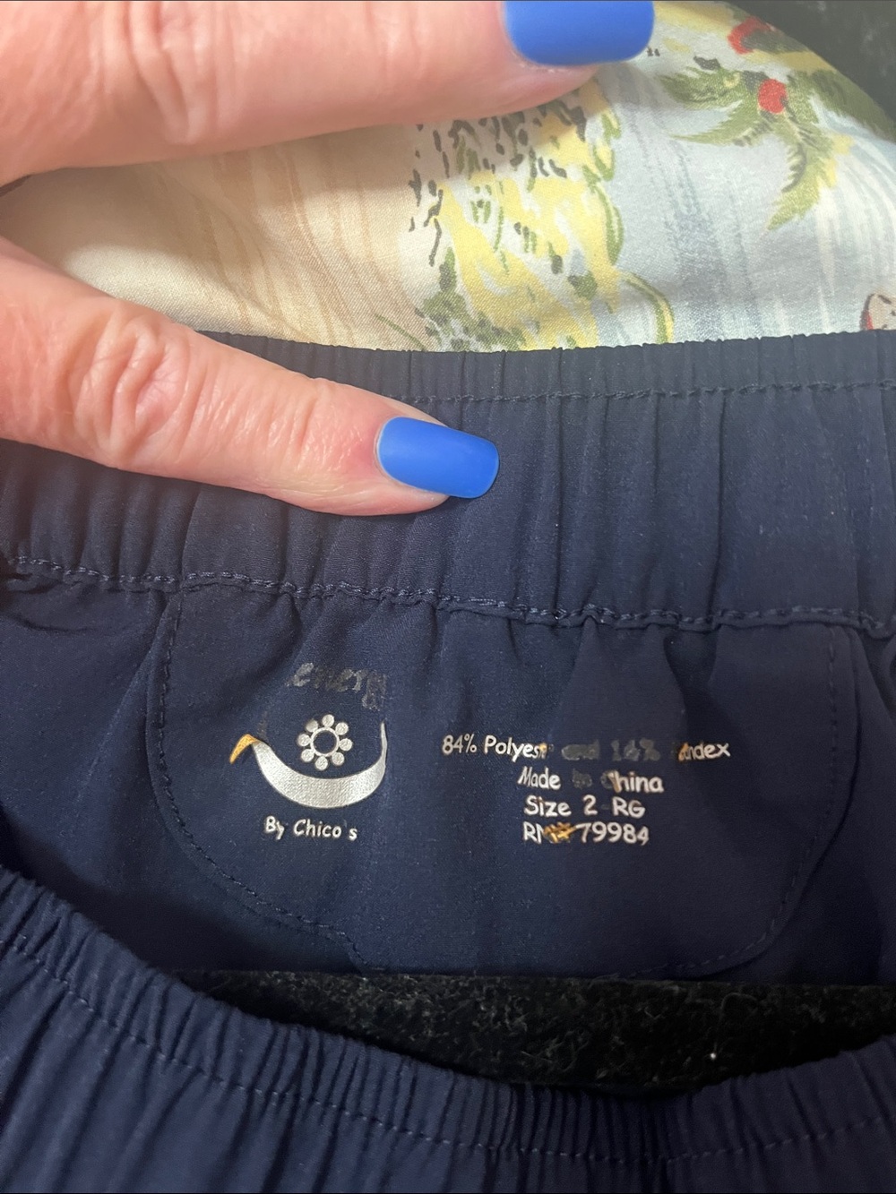 Chico's dark navy women's Cargo Pants with Zip Accents - Picture 7 of 8